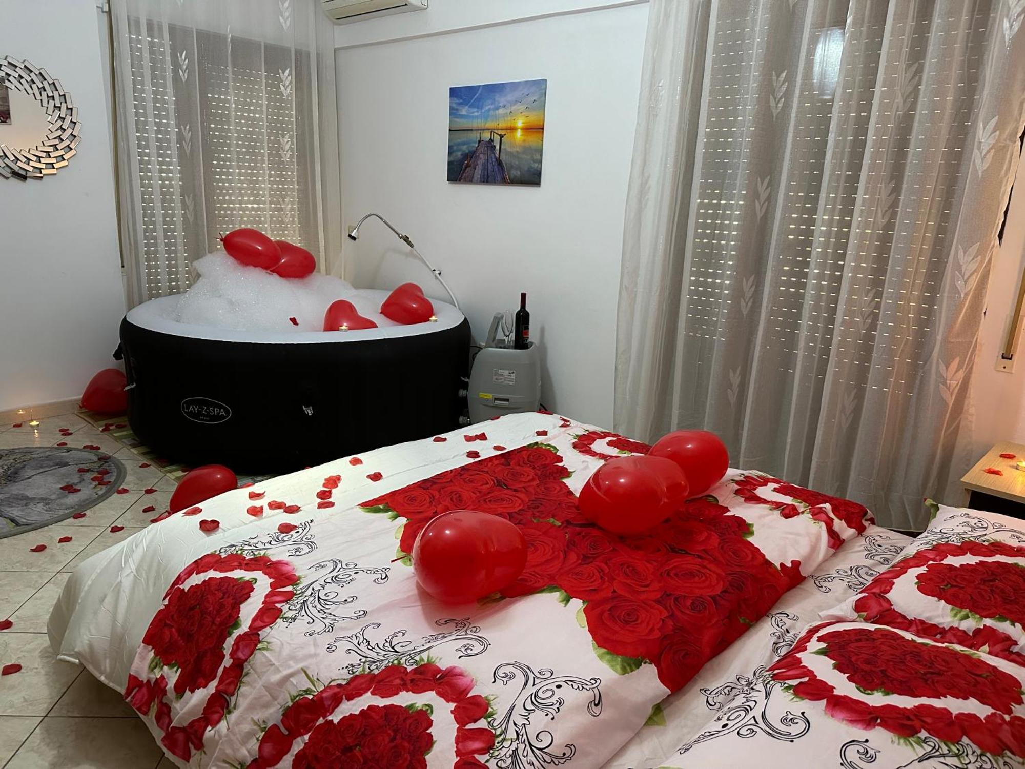 Amazing Paradise Sensation 2 Bedroom Luxury Apartment With A Jacuzzi Durrës Exterior foto