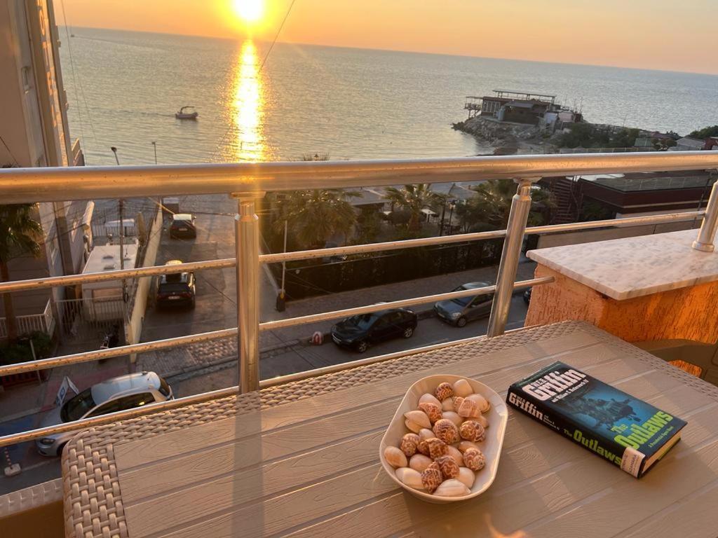 Amazing Paradise Sensation 2 Bedroom Luxury Apartment With A Jacuzzi Durrës Exterior foto